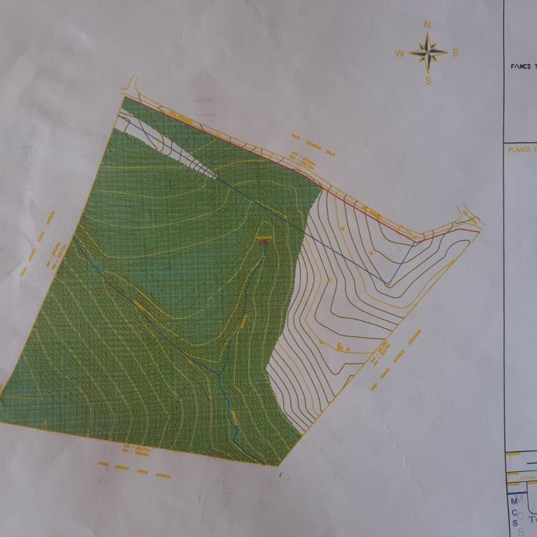 Área em Campo Magro – 49.470 m2 -Valor R$ 2.200.000,00 (estuda proposta) Área em Campo Magro – 49.470 m2 -Valor R$ 2.200.000,00 (estuda proposta)
