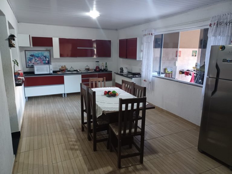Casa – Xaxim – Alto Boqueirão – R$ 590.000,00 Casa – Xaxim – Alto Boqueirão – R$ 590.000,00