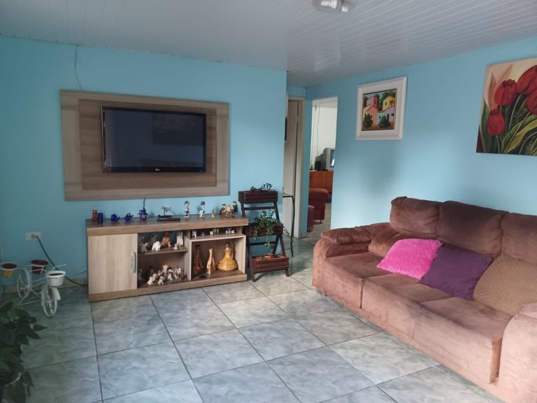 Casa – Xaxim – Alto Boqueirão – R$ 590.000,00 Casa – Xaxim – Alto Boqueirão – R$ 590.000,00
