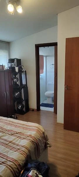 Sobrado Triplex, 05 Quartos, 156 m², Bairro Guabirotuba – R$ 850.000,00 Sobrado Triplex, 05 Quartos, 156 m², Bairro Guabirotuba – R$ 850.000,00