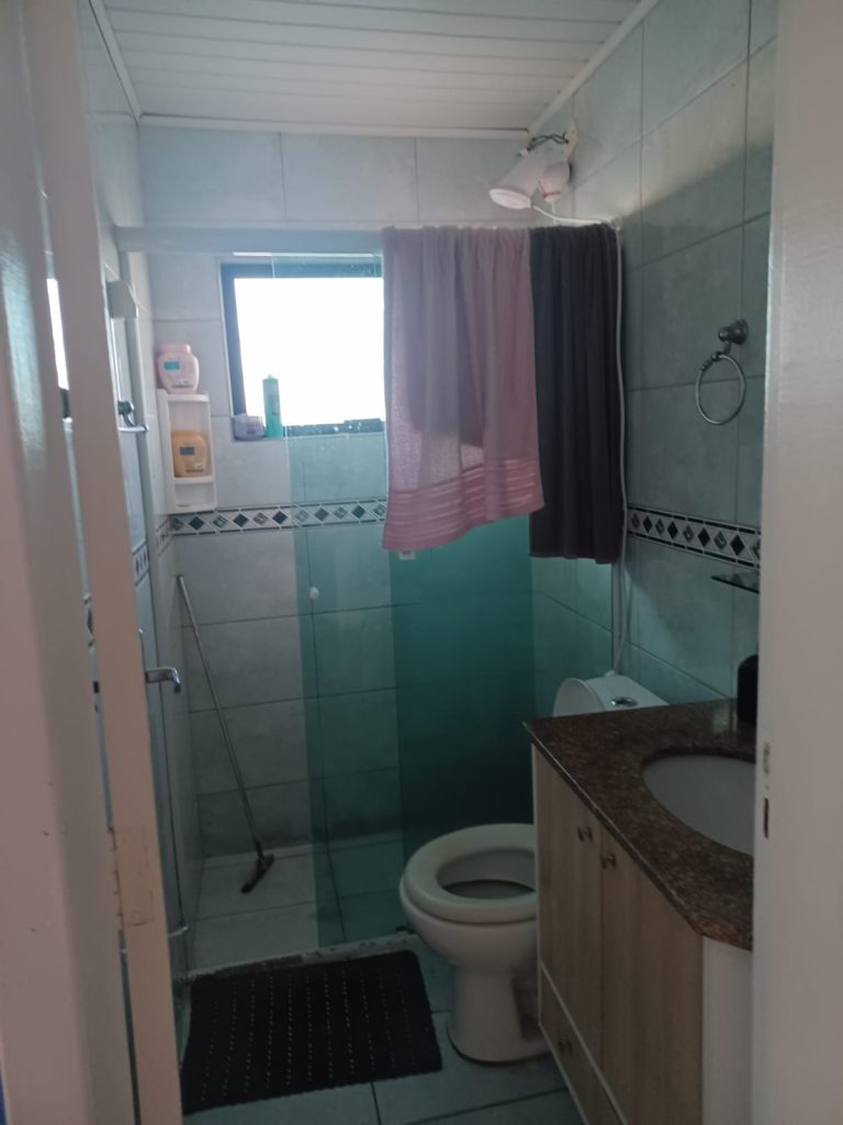 Casa – Bairro Cajuru – R$ 280.000,00 Casa – Bairro Cajuru – R$ 280.000,00