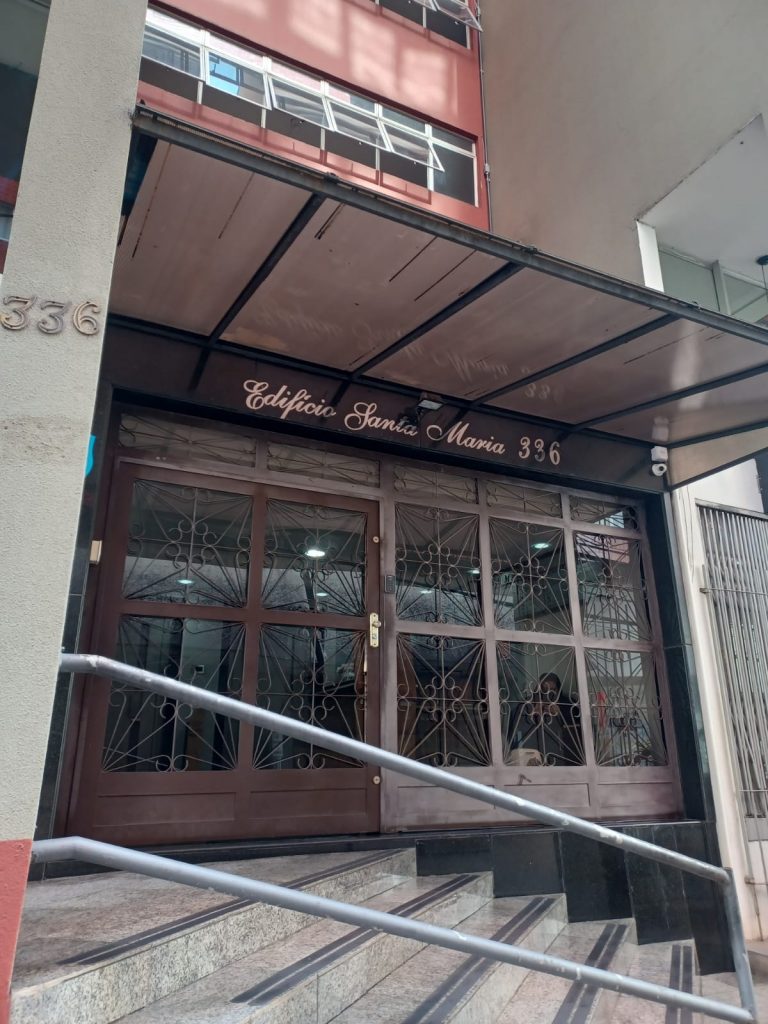 Centro Conjunto Comercial – 13 de Maio – R$ 90.000,00 Centro Conjunto Comercial – 13 de Maio – R$ 90.000,00