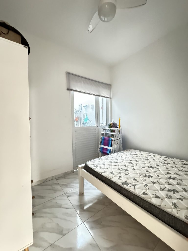 Residência em Guaratuba – Piscina e aquecimento Solar – R$ 545.000,00 Residência em Guaratuba – Piscina e aquecimento Solar – R$ 545.000,00
