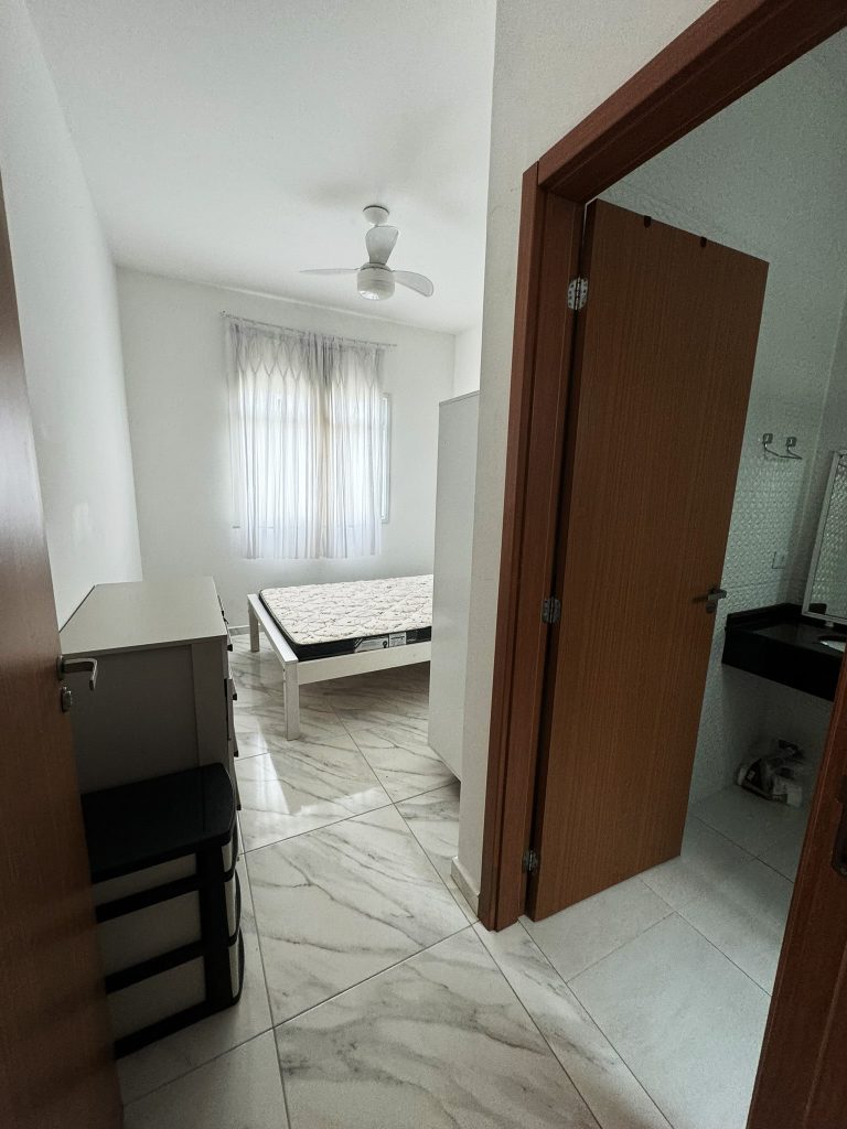 Residência em Guaratuba – Piscina e aquecimento Solar – R$ 545.000,00 Residência em Guaratuba – Piscina e aquecimento Solar – R$ 545.000,00