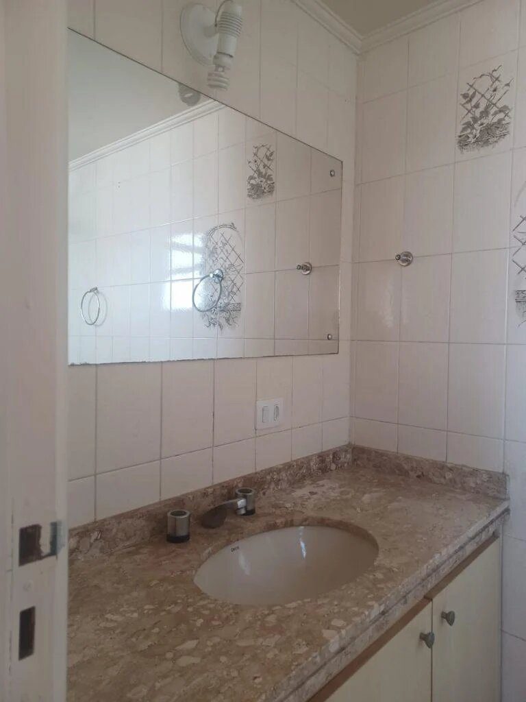 Aluguel – Apartamento 03 quartos 137m2 – Centro Aluguel – Apartamento 03 quartos 137m2 – Centro