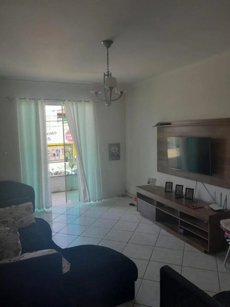 Apartamento 93m2 mais 2 kitinetes de 44m2 cada, total 181,33m2 total – Itapoá – SC Apartamento 93m2 mais 2 kitinetes de 44m2 cada, total 181,33m2 total – Itapoá – SC