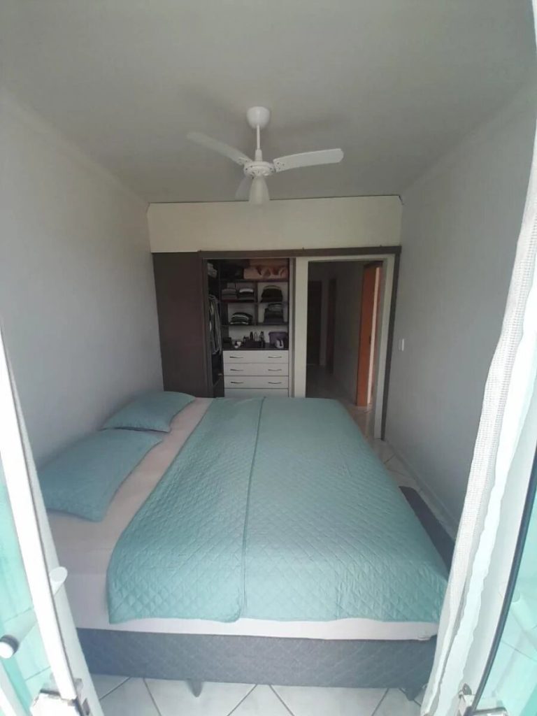 Apartamento 93m2 mais 2 kitinetes de 44m2 cada, total 181,33m2 total – Itapoá – SC Apartamento 93m2 mais 2 kitinetes de 44m2 cada, total 181,33m2 total – Itapoá – SC