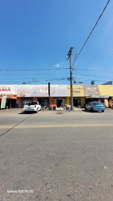 Loja com 34,33m2, Bairro Hauer Loja com 34,33m2, Bairro Hauer