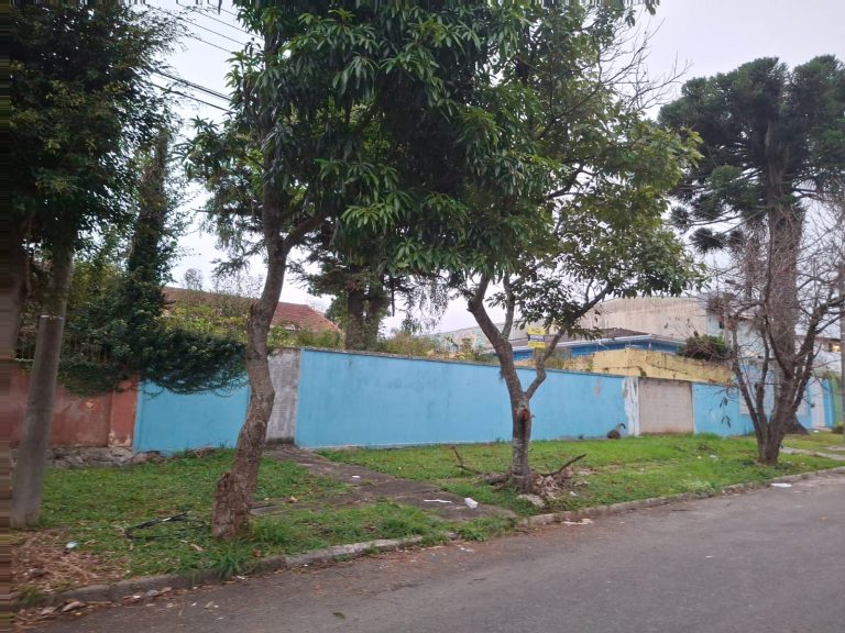 Terreno – Bairro Parolin – R$ 1.050.000,00 Terreno – Bairro Parolin – R$ 1.050.000,00