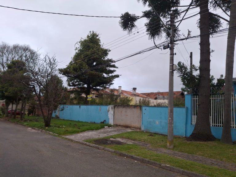 Terreno – Bairro Parolin – R$ 1.050.000,00 Terreno – Bairro Parolin – R$ 1.050.000,00