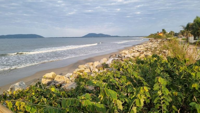 Terreno · 450m² – Rosa dos Ventos, Itapoá