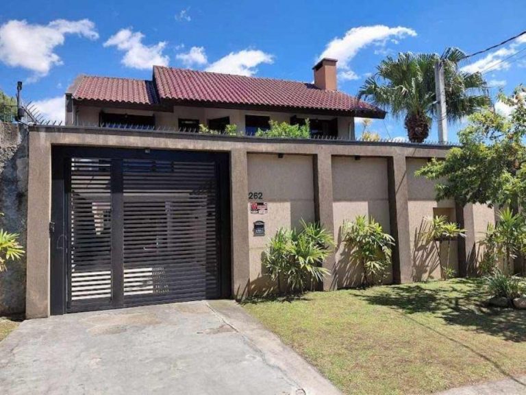 Casa · 265m² · 5 quartos · Jardim das Américas