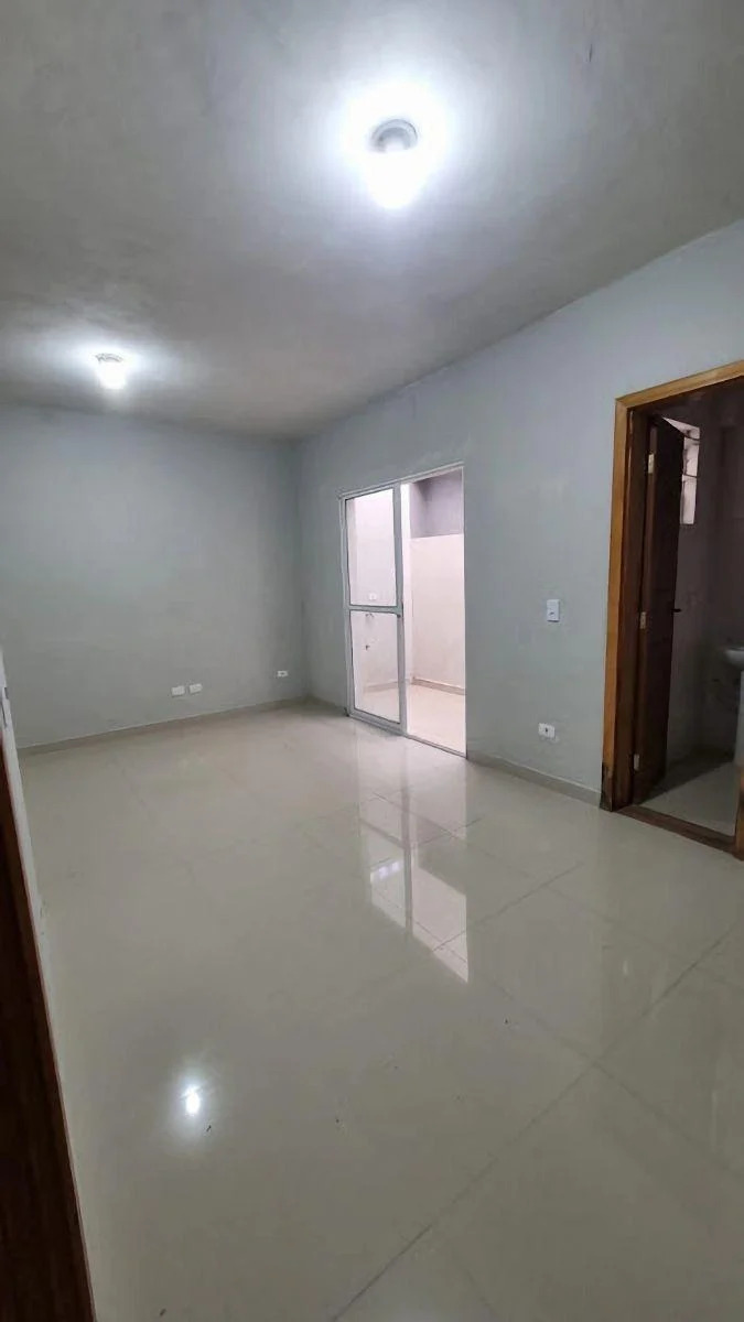 Comercial para venda 252m2 de área Construída. Lojas, salas comercias