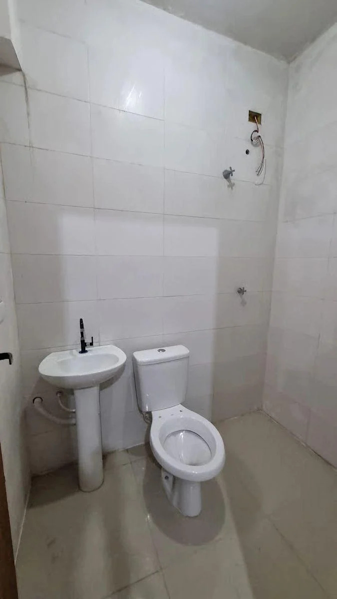 Comercial para venda 252m2 de área Construída. Lojas, salas comercias