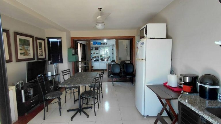 Casa · 265m² · 5 quartos · Jardim das Américas