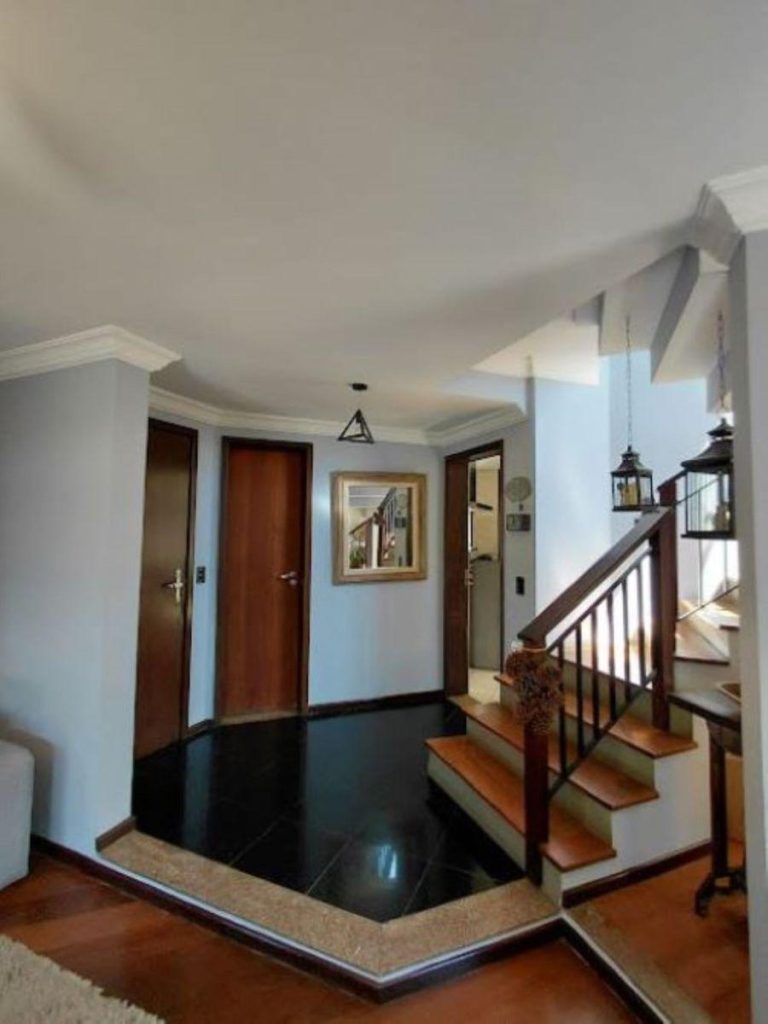 Casa · 265m² · 5 quartos · Jardim das Américas